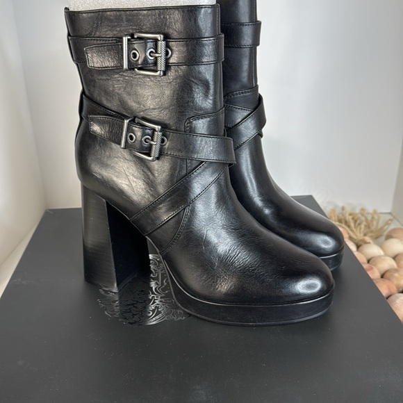 Vince Camuto Women's Coliana Platform Bootie Ankle Boot Black Sz 8.5 - Picture 10 of 11